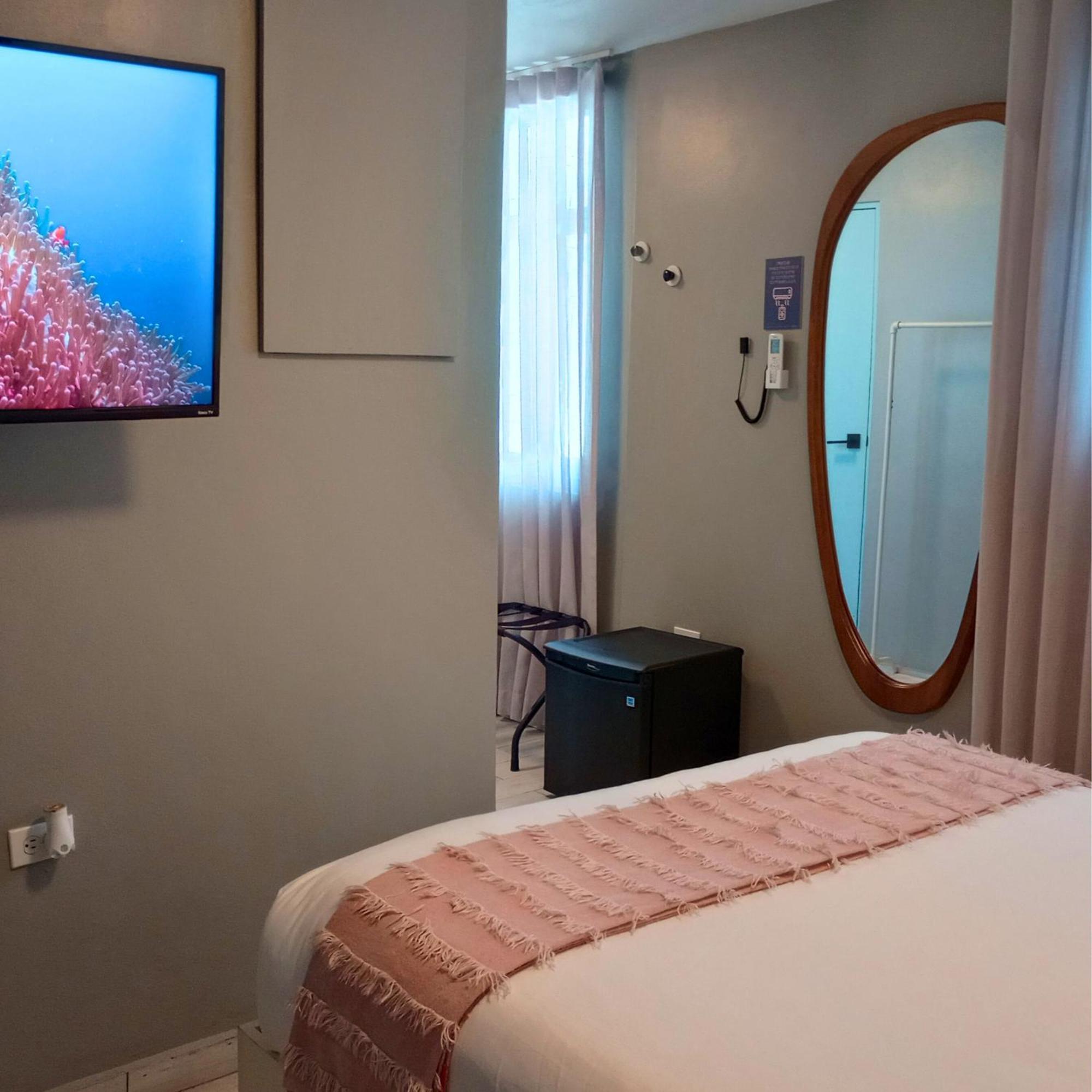 Tropica Beach Hotel (Adults Only) Сан-Хуан Экстерьер фото
